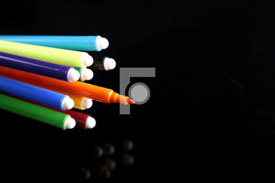 Free Photo Colored Sketch Pen Back to School on Black background