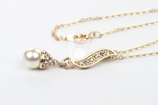 Modern Gold / Pearl/ Diamond Pendant Necklace Jewelry on White B