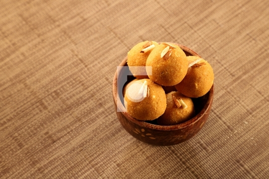 Traditional Indian Sweet / Dessert - Round Balls made of Gram Fl
